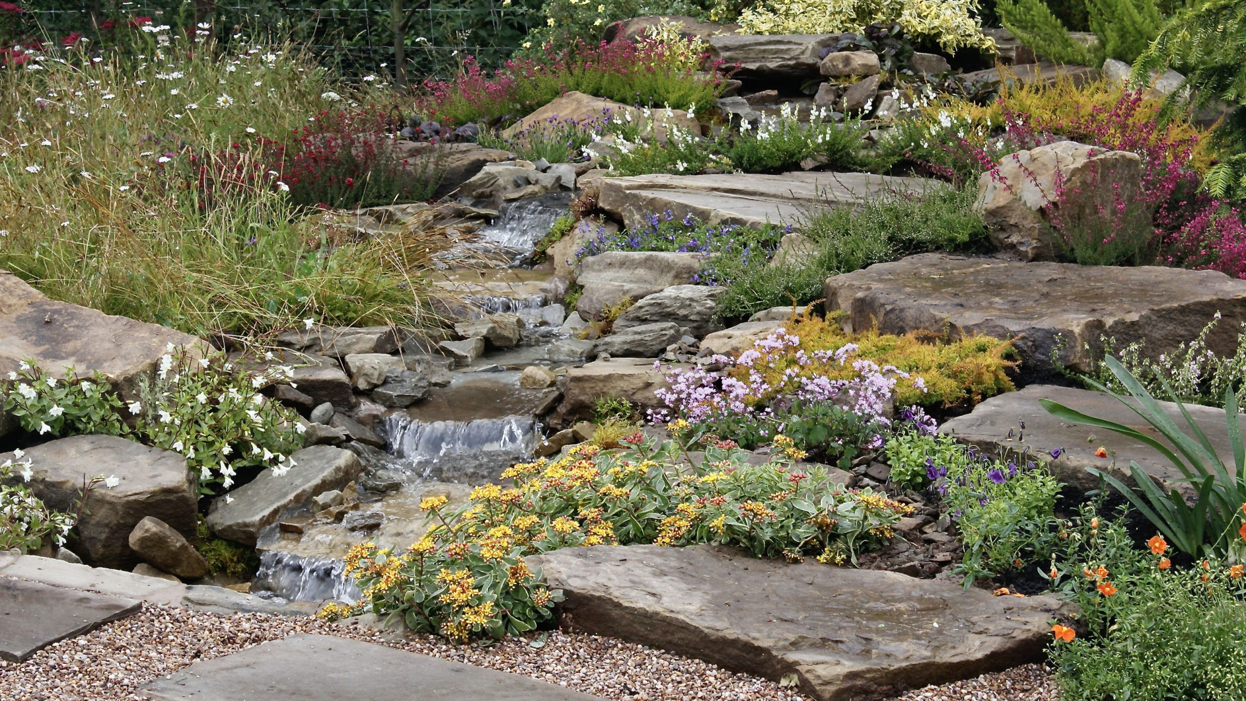 Areas of large rocks (blocks or scree) – The Outdoor Women